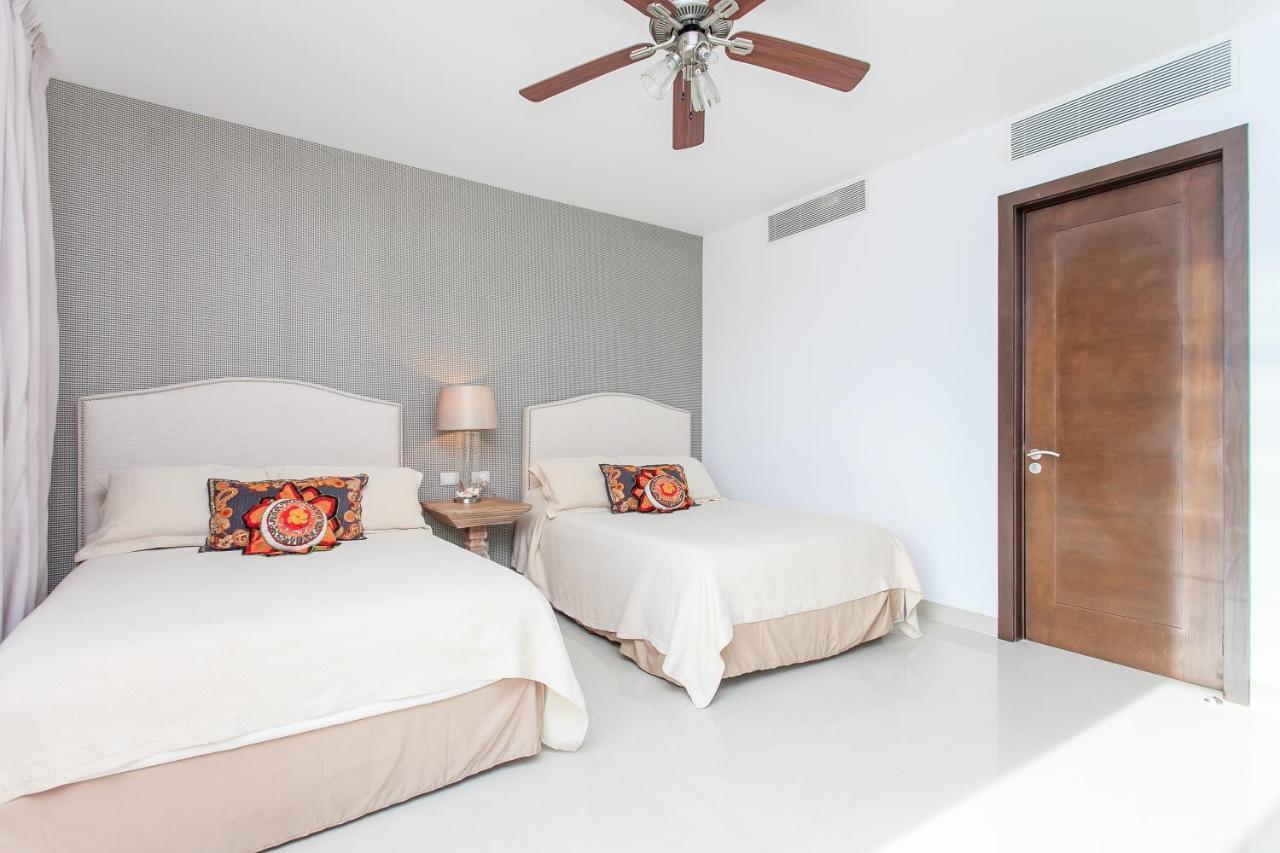 Relaxing 2 Bedroom With Jacuzzi, Terrace And Beach Club Apartment