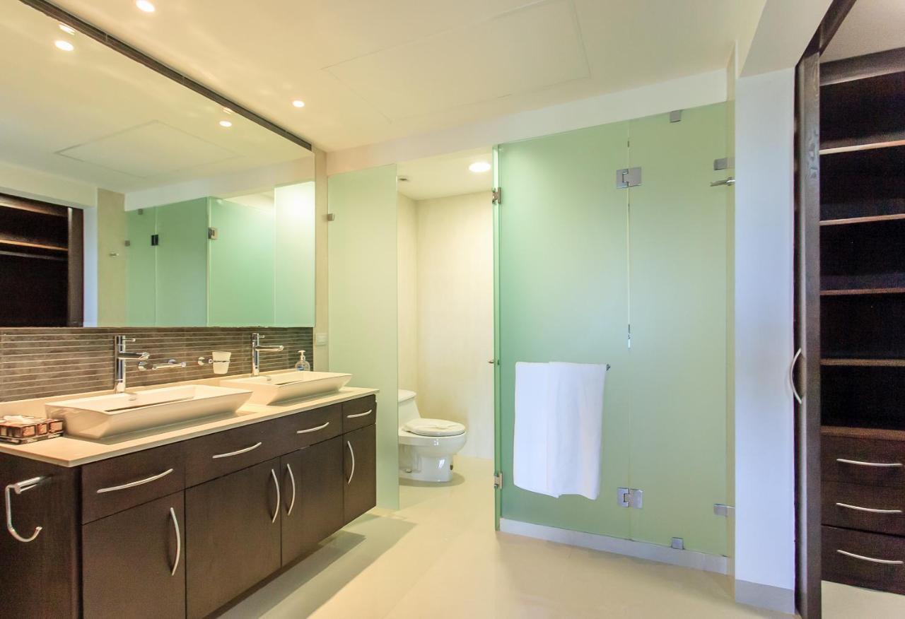 Apartment Relaxing 2 Bedroom With Jacuzzi, Terrace And Beach Club Playa del Carmen